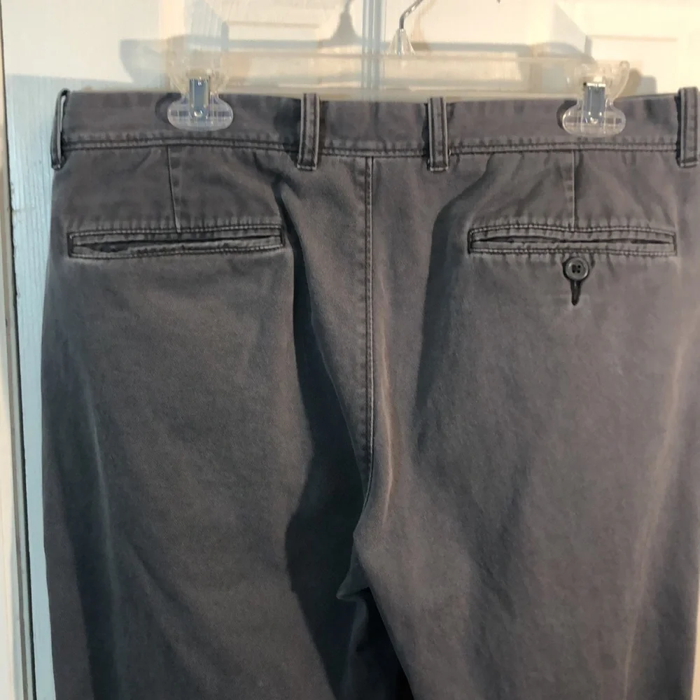 J CREW Men's 34 X 34 GRAY COTTON USED GOOD  Condition